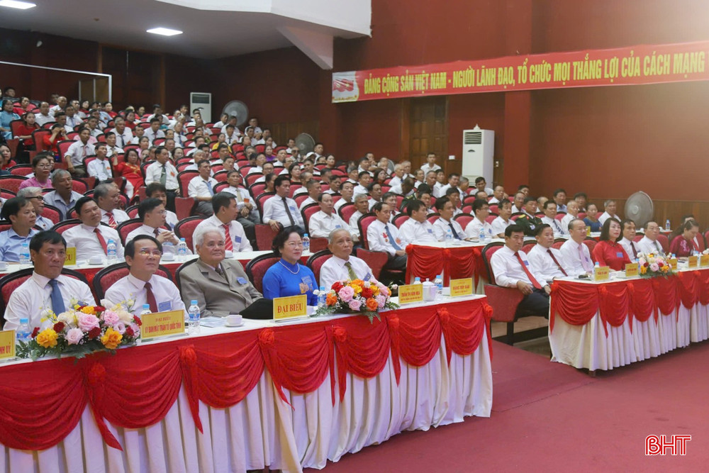 Các đại biểu tham dự đại hội. bqbht_br_z6885277689849-e30fccd163c18b2f195d42bda8e4cc3f.jpg