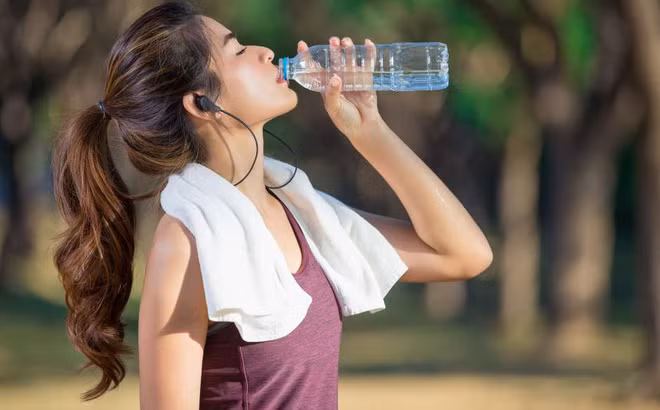 Sai lầm khi bù nước cho cơ thể