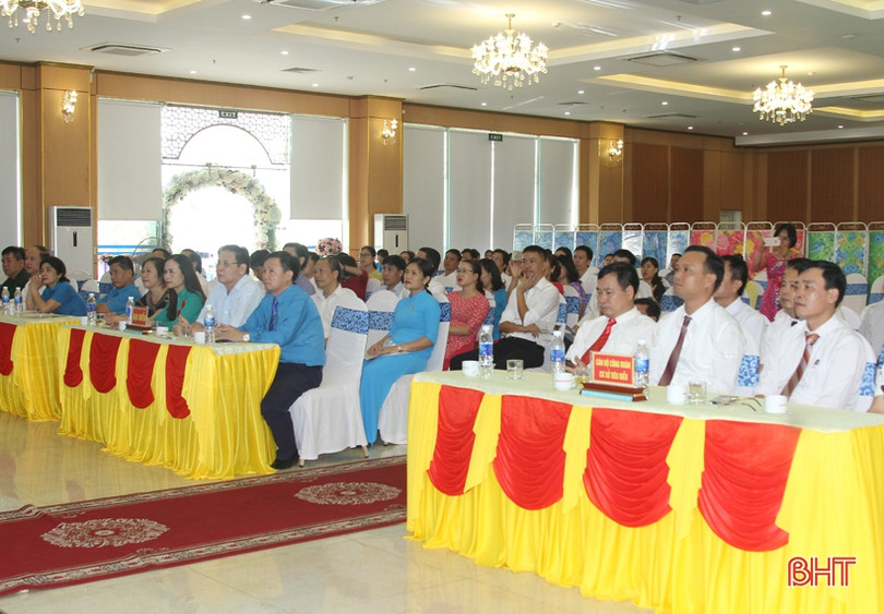 Vinh danh 29 cán bộ Công đoàn Viên chức Hà Tĩnh tiêu biểu