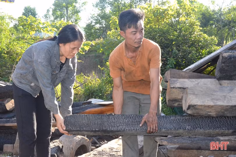 “Tôi không còn đủ sức dựng lại nhà mới cho các con nữa rồi”