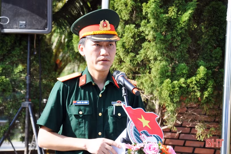 Hơn 7.000 đóa sen dâng mộ liệt sỹ tại Hà Tĩnh