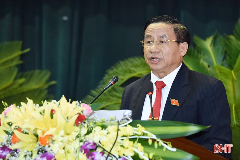 Ông Trần Tiến Hưng được bầu giữ chức Chủ tịch UBND tỉnh Hà Tĩnh