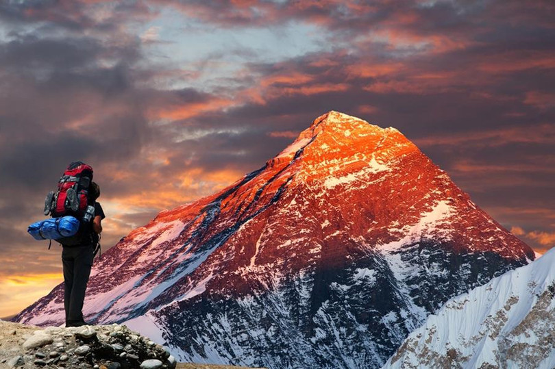 Những “nóc nhà” thế giới thách thức dân mạo hiểm