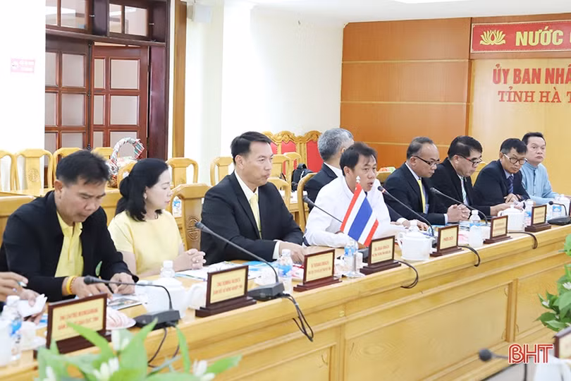 Hà Tĩnh - Nọng Khai tăng cường quan hệ, hợp tác cùng phát triển