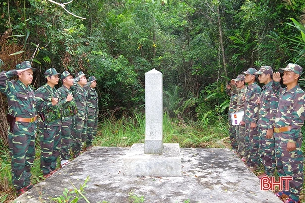 Đối ngoại biên phòng tốt để xây dựng biên giới Việt - Lào hòa bình, hữu nghị