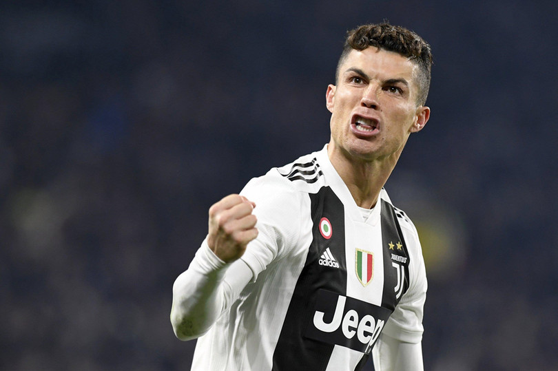 Cristiano Ronaldo vẫn là siêu sao bóng đá có tầm ảnh hưởng lớn bậc nhất thế giới. Federer, Ronaldo, Messi và thời đại của huyền thoại sống