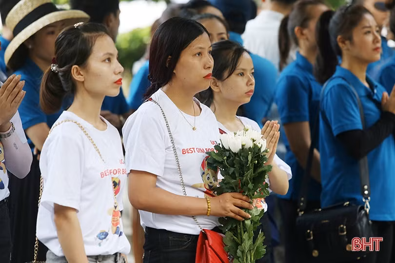 Nơi trở về của muôn triệu trái tim Việt Nam...