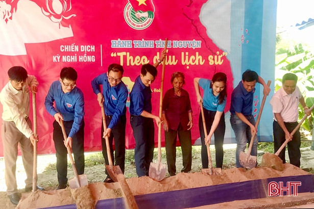 Nhiều phần quà ý nghĩa của tuổi trẻ cả nước đến với người dân Hà Tĩnh