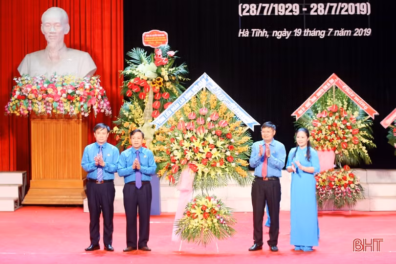 Nâng cao chất lượng nguồn nhân lực, đổi mới phương thức hoạt động Công đoàn Hà Tĩnh