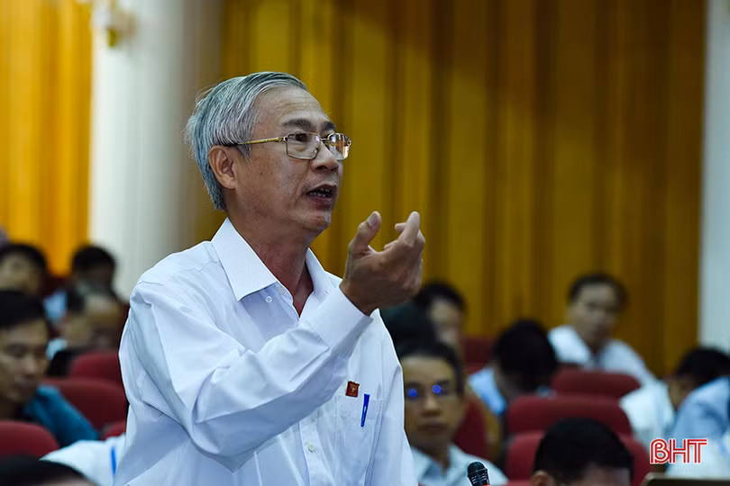 “Cát tặc”, cấp giấy chứng nhận quyền sử dụng đất làm ”nóng nghị trường!