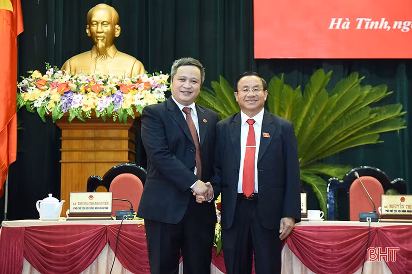 Ông Trần Tiến Hưng được bầu giữ chức Chủ tịch UBND tỉnh Hà Tĩnh