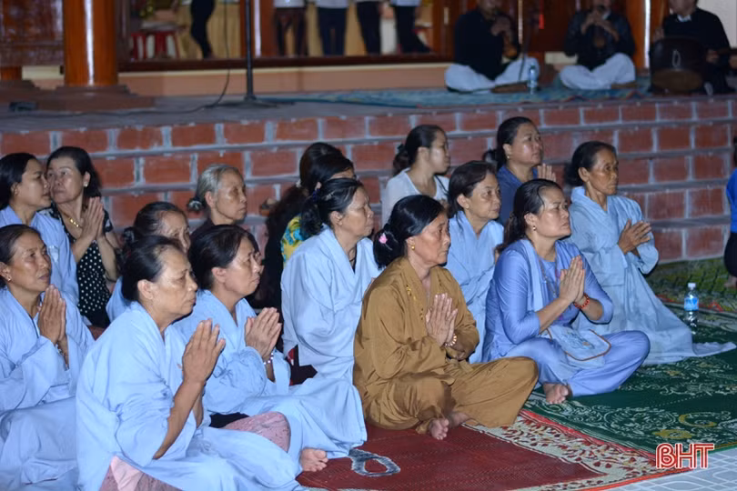 1.070 ngọn nến tri ân các anh hùng liệt sỹ ở TX Kỳ Anh