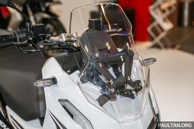 Xe ga địa hình Honda ADV 150 ra mắt, giá hơn 2.400 USD