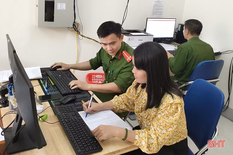 Hà Tĩnh: 448.230 luợt tra cứu thông tin thẻ BHYT bằng CCCD gắn chíp