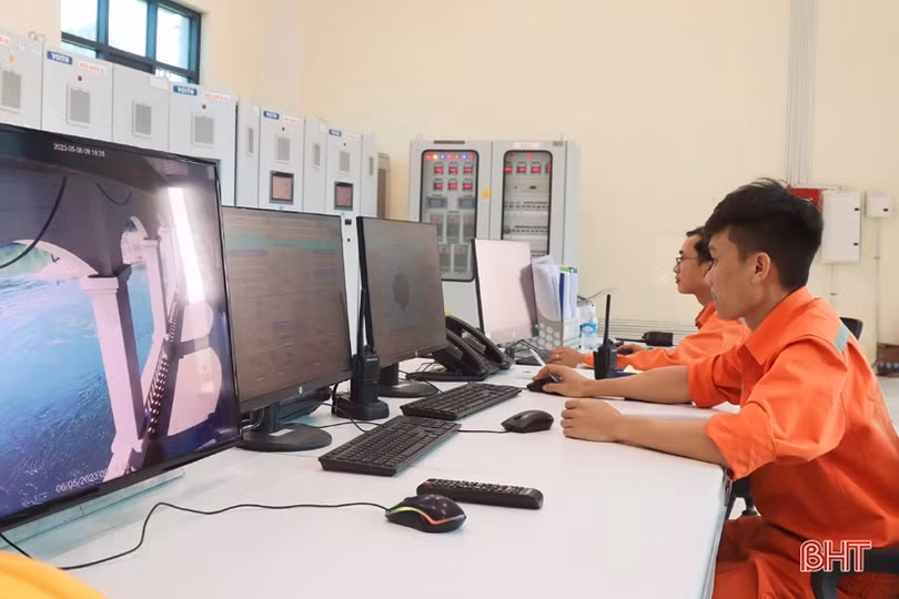 Thuỷ điện Ngàn Trươi phát lên lưới quốc gia gần 55 triệu kWh điện