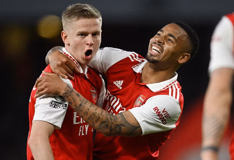 Hạ Chelsea, Arsenal trở lại ngôi đầu Premier League