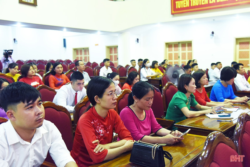 Trường Chính trị Trần Phú khai giảng 2 lớp trung cấp lý luận chính trị