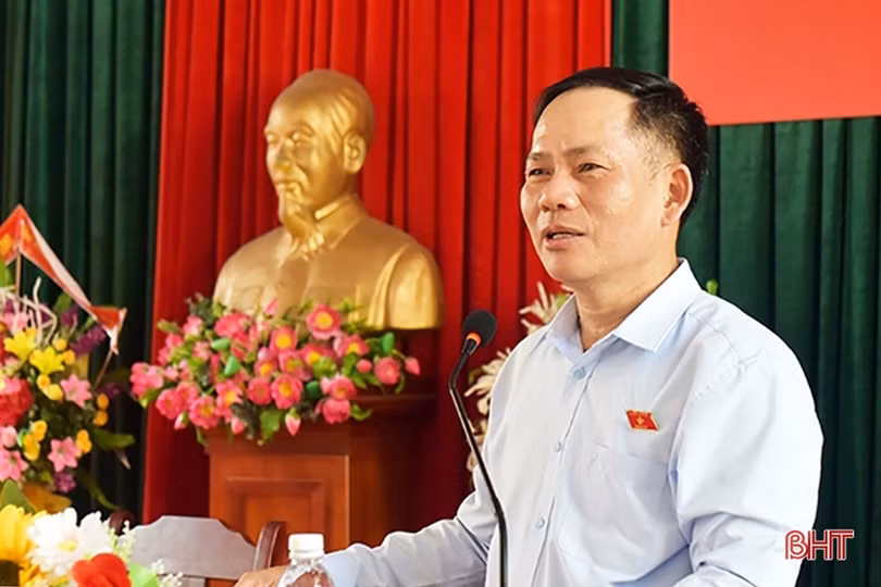 Cử tri Hương Khê kiến nghị nhiều vấn đề về hạ tầng giao thông