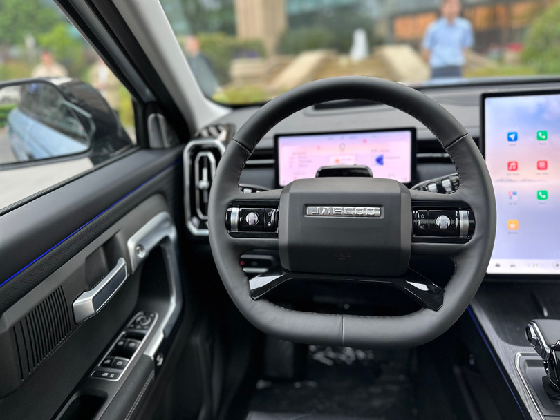Jaecoo 7 - CUV Trung Quốc sắp về Việt Nam
