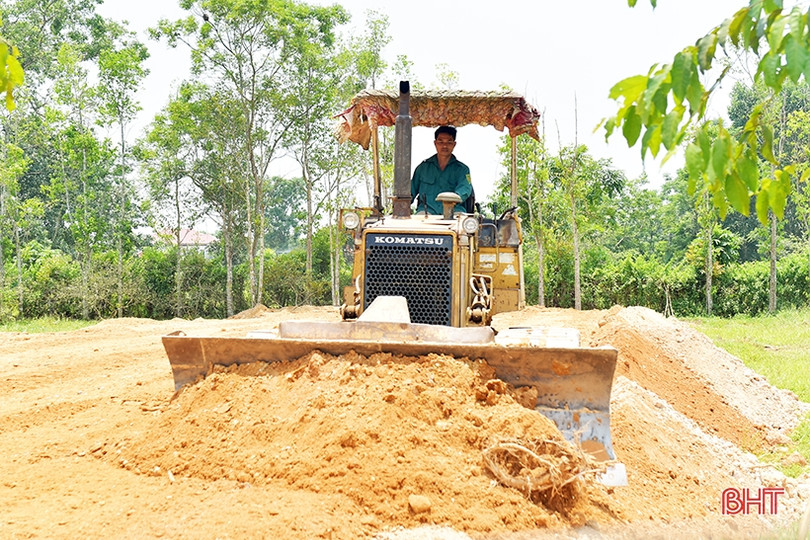 Nhịp sống nơi “chảo lửa” Hà Tĩnh