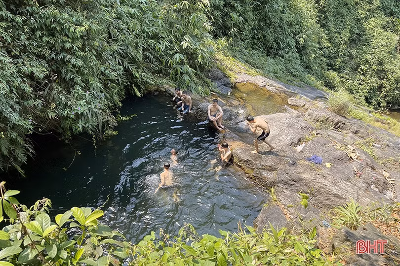 Nhịp sống nơi “chảo lửa” Hà Tĩnh