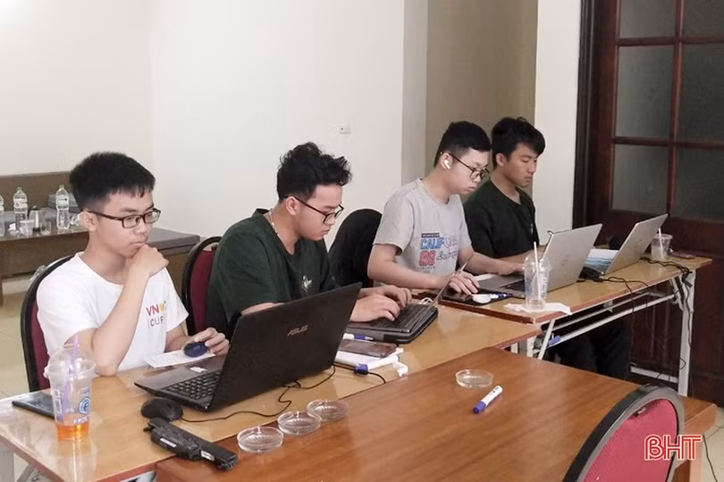 Tô thắm truyền thống hiếu học của Hà Tĩnh