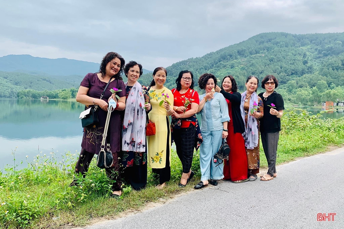 Chùa Hương Tích Hà Tĩnh - điểm “check in” đậm sắc xuân