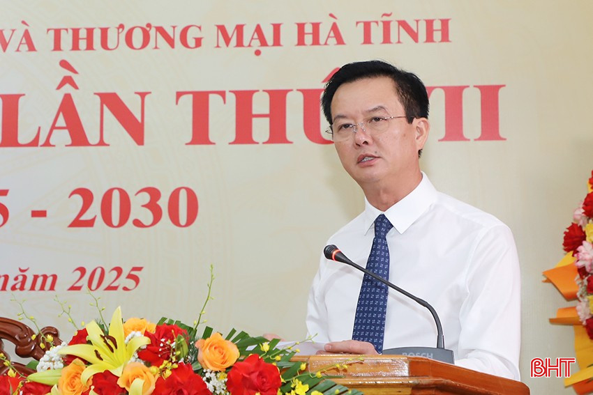 Phó Chủ tịch UBND tỉnh Trần Báu Hà phát biểu chỉ đạo đại hội. bqbht_br_5.jpg