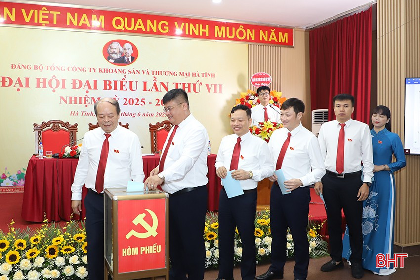 Đại hội bỏ phiếu bầu Ban Chấp hành nhiệm kỳ 2025 - 2030. bqbht_br_7.jpg