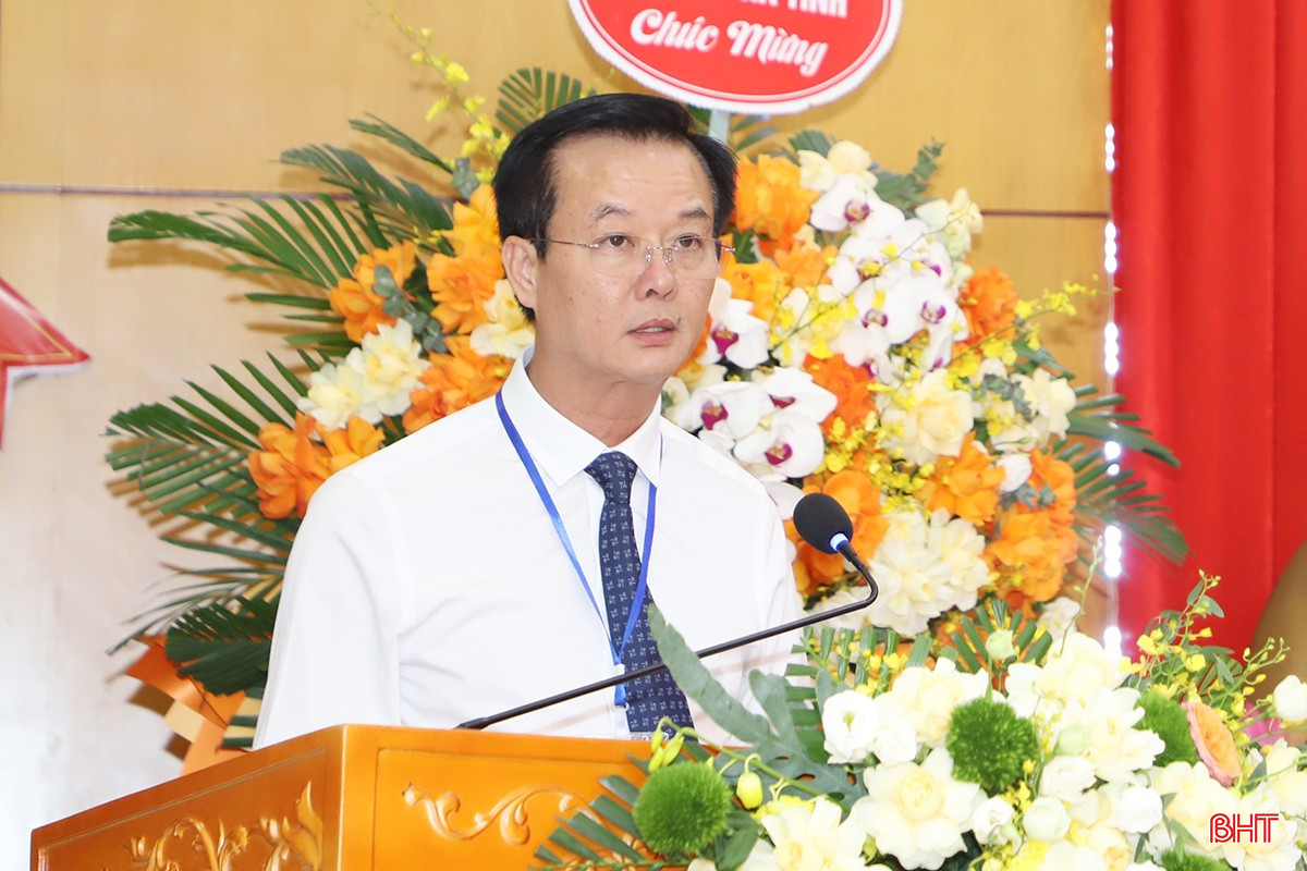 Phó Chủ tịch UBND tỉnh Trần Báu Hà phát biểu chỉ đạo đại hội. bqbht_br_4.jpg