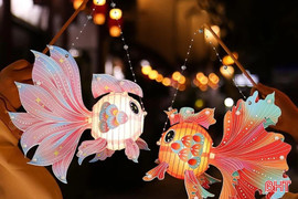 Lấp lánh ánh đèn Trung thu xưa và nay 