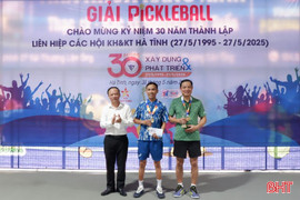 8 cặp VĐV xuất sắc tại giải Pickleball khoa học và kỹ thuật Hà Tĩnh