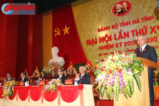 Khai mạc trọng thể Đại hội đại biểu Đảng bộ tỉnh Hà Tĩnh lần thứ XVIII ảnh 5 Khai mạc trọng thể Đại hội đại biểu Đảng bộ tỉnh Hà Tĩnh lần thứ XVIII ảnh 5