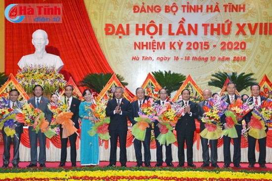 ban chap hanh dang bo tinh ha tinh khoa xviii ra mat nhan nhiem vu