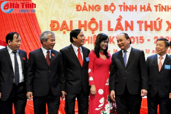 Phát huy truyền thống, đoàn kết xây dựng Đảng bộ Hà Tĩnh trong sạch, vững mạnh ảnh 4