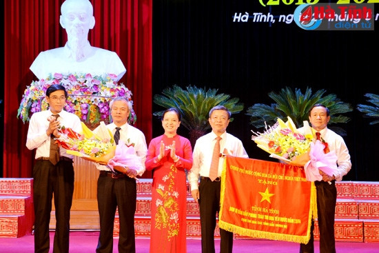 Muôn dòng máu nhỏ chảy về tim... ảnh 1 Muôn dòng máu nhỏ chảy về tim... ảnh 1