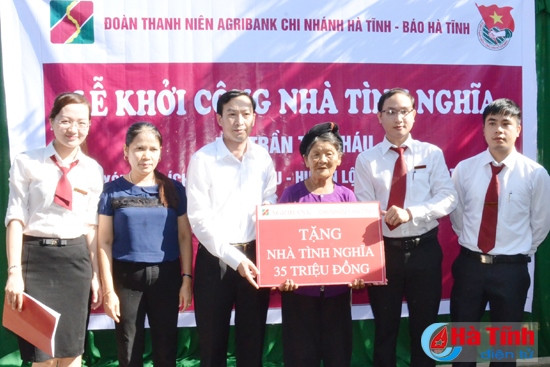 Muôn dòng máu nhỏ chảy về tim... ảnh 3 Muôn dòng máu nhỏ chảy về tim... ảnh 3