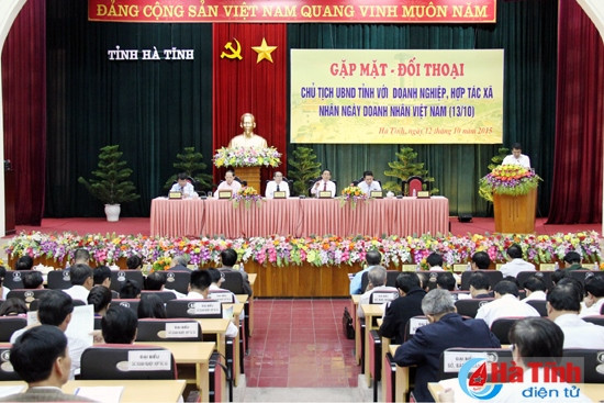 Cởi mở, không né tránh những vấn đề doanh nghiệp quan tâm ảnh 1