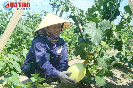 Con người mới, giá trị mới ảnh 1