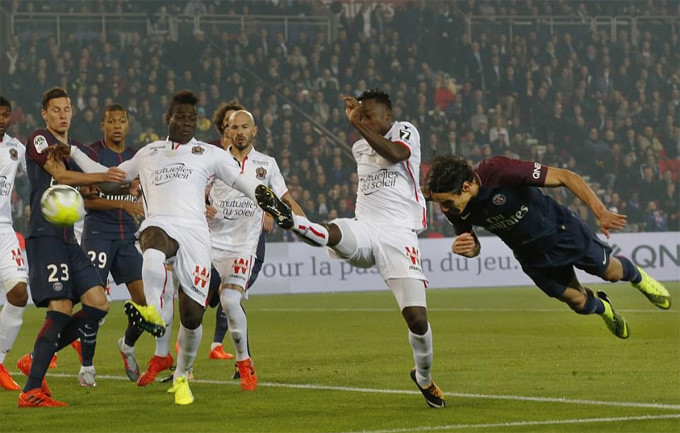 vang neymar psg van vui dap nice khong thuong tiec