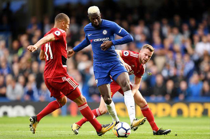 bakayoko tam khien thung cua chelsea