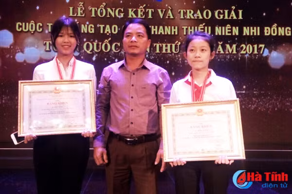 bat mi cua 2 nu sinh ve san pham giai nhi sang tao toan quoc