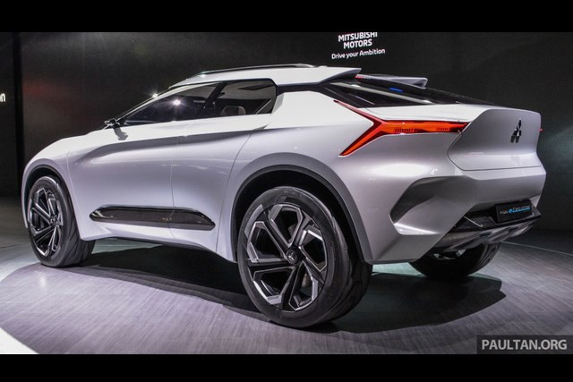 xe tuong lai mitsubishi e evolution co gi hot