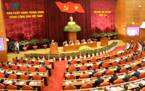 tiep tuc doi moi sap xep to chuc bo may cua he thong chinh tri