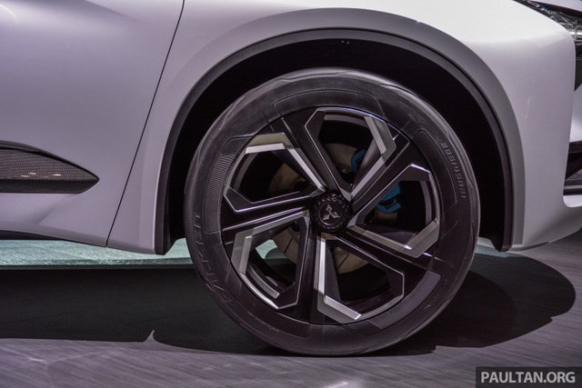 xe tuong lai mitsubishi e evolution co gi hot