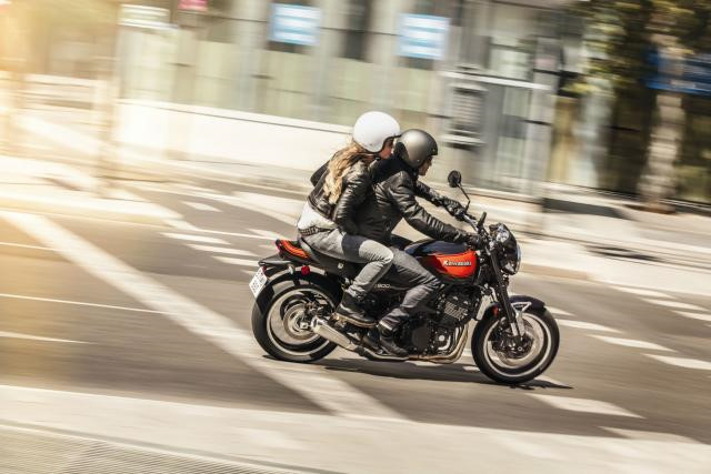 anh chi tiet kawasaki z900 rs 2018 vua ra mat
