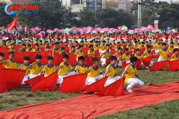 da mat man dau vo karate tai buoi khai hoi tdtt huyen nghi xuan