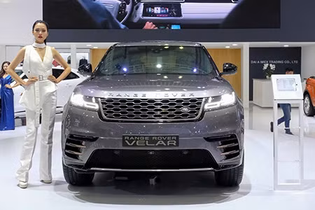 range rover velar gia tu 4 9 ty cho dai gia viet nam