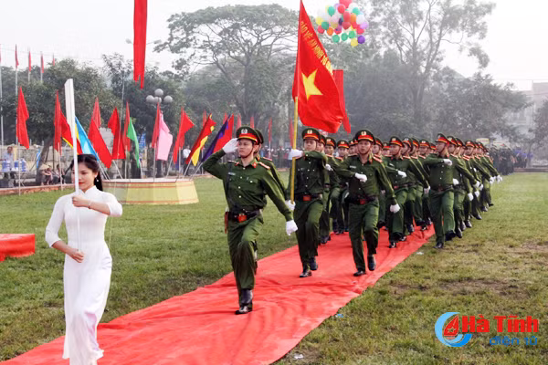 da mat man dau vo karate tai buoi khai hoi tdtt huyen nghi xuan