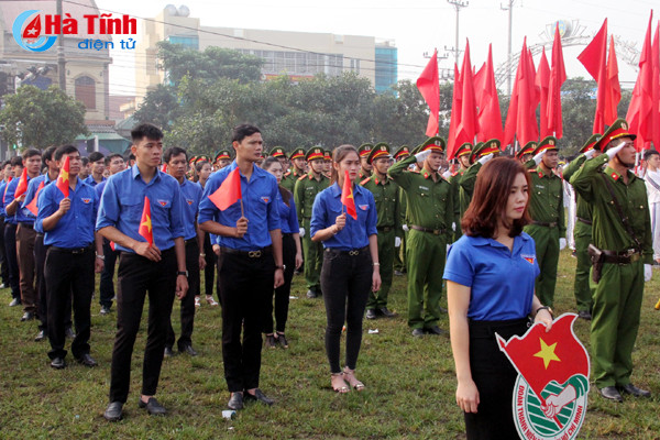 da mat man dau vo karate tai buoi khai hoi tdtt huyen nghi xuan